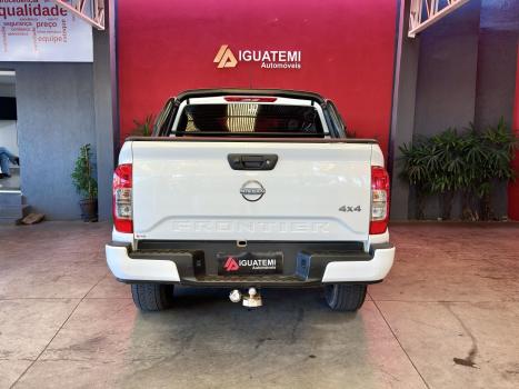NISSAN Frontier 2.3 16V SE 4X4 CABINE DUPLA BI-TURBO DIESEL AUTOM�TICO, Foto 16