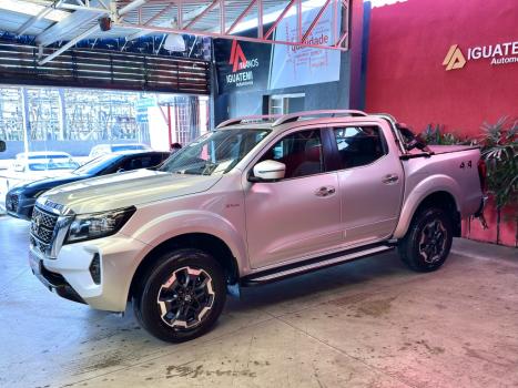 NISSAN Frontier 2.3 16V PLATINUM CABINE DUPLA 4X4 BI-TURBO DIESEL AUTOM�TICO, Foto 4
