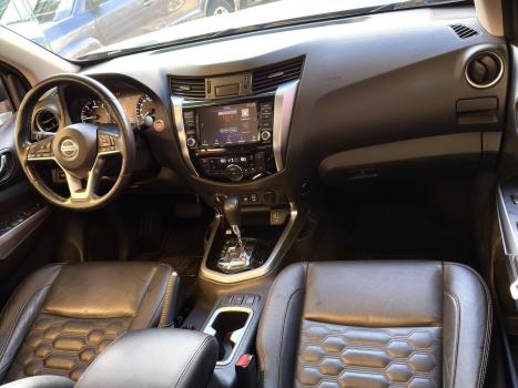 NISSAN Frontier 2.3 16V PLATINUM CABINE DUPLA 4X4 BI-TURBO DIESEL AUTOM�TICO, Foto 13
