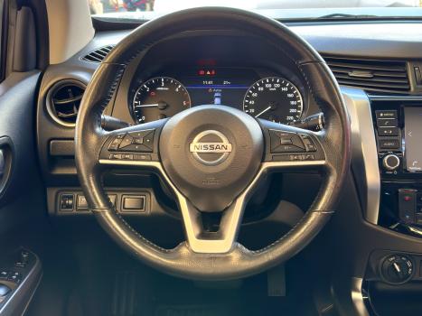 NISSAN Frontier 2.3 16V PLATINUM CABINE DUPLA 4X4 BI-TURBO DIESEL AUTOM�TICO, Foto 16