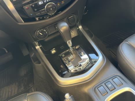 NISSAN Frontier 2.3 16V PLATINUM CABINE DUPLA 4X4 BI-TURBO DIESEL AUTOM�TICO, Foto 17