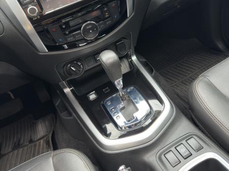NISSAN Frontier 2.3 16V PLATINUM CABINE DUPLA 4X4 BI-TURBO DIESEL AUTOM�TICO, Foto 18