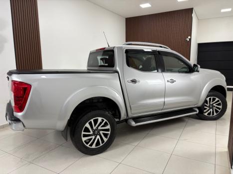 NISSAN Frontier 2.3 16V LE 4X4 CABINE DUPLA BI-TURBO DIESEL AUTOM�TICO, Foto 4