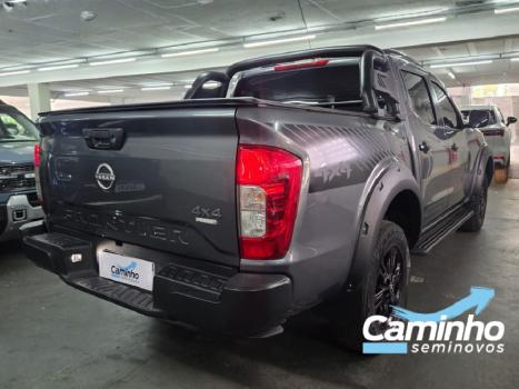 NISSAN Frontier 2.3 ATTACK CABINE DUPLA 4X4 BI-TURBO DIESEL AUTOM�TICO, Foto 5
