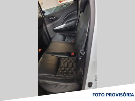 NISSAN Frontier 2.3 16V XE 4X4 CABINE DUPLA BI-TURBO DIESEL AUTOMÁTICO, Foto 7