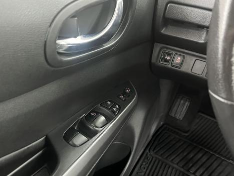 NISSAN Frontier 2.3 16V XE 4X4 CABINE DUPLA BI-TURBO DIESEL AUTOMÁTICO, Foto 12