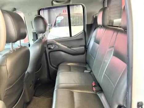 NISSAN Frontier 2.5 16V 4X4 SV ATTACK TURBO DIESEL CABINE DUPLA AUTOMTICO, Foto 16
