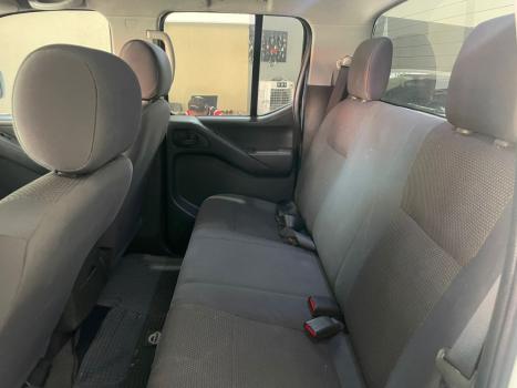 NISSAN Frontier 2.5 XE 4X4 TURBO DIESEL CABINE DUPLA, Foto 10