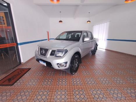 NISSAN Frontier 2.5 S 4X4 TURBO DIESEL CABINE DUPLA, Foto 2