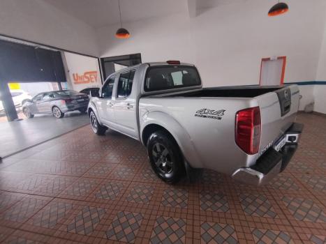 NISSAN Frontier 2.5 S 4X4 TURBO DIESEL CABINE DUPLA, Foto 4