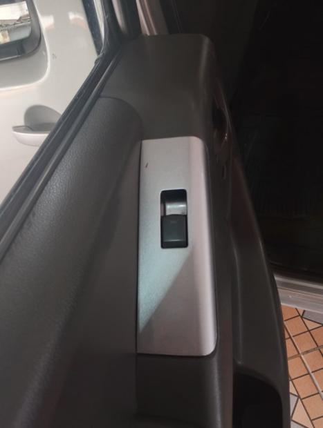 NISSAN Frontier 2.5 S 4X4 TURBO DIESEL CABINE DUPLA, Foto 12