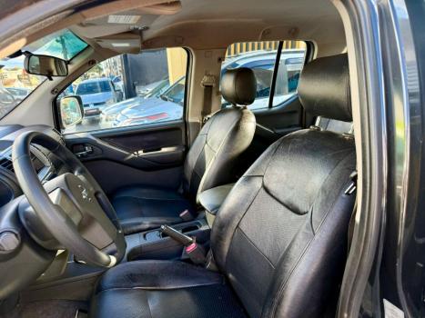 NISSAN Frontier 2.5 S 4X4 TURBO DIESEL CABINE DUPLA, Foto 5