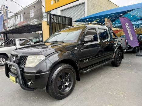 NISSAN Frontier 2.5 XE 4X4 TURBO DIESEL CABINE DUPLA, Foto 2
