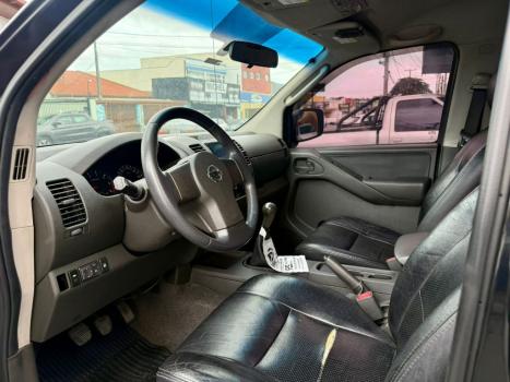 NISSAN Frontier 2.5 XE 4X4 TURBO DIESEL CABINE DUPLA, Foto 3