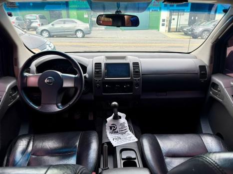 NISSAN Frontier 2.5 XE 4X4 TURBO DIESEL CABINE DUPLA, Foto 6