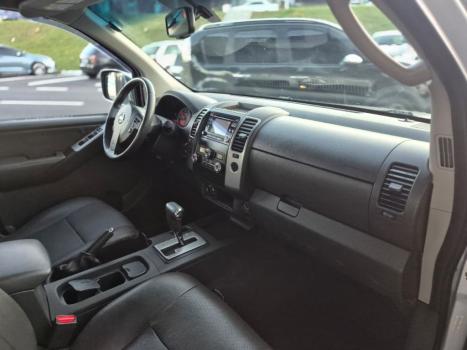 NISSAN Frontier 2.5 SL 4X4 TURBO DIESEL CABINE DUPLA AUTOM�TICO, Foto 9