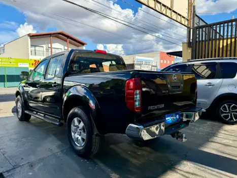 NISSAN Frontier 2.5 S 4X4 TURBO DIESEL CABINE DUPLA, Foto 10