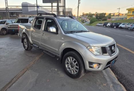 NISSAN Frontier 2.5 SL 4X4 TURBO DIESEL CABINE DUPLA AUTOM�TICO, Foto 2