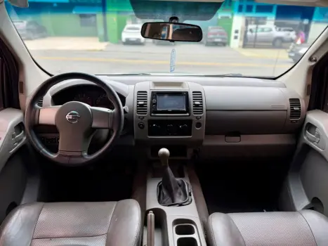 NISSAN Frontier 2.5 XE TURBO DIESEL CABINE DUPLA, Foto 9
