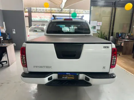 NISSAN Frontier 2.5 S TURBO DIESEL CABINE DUPLA, Foto 5