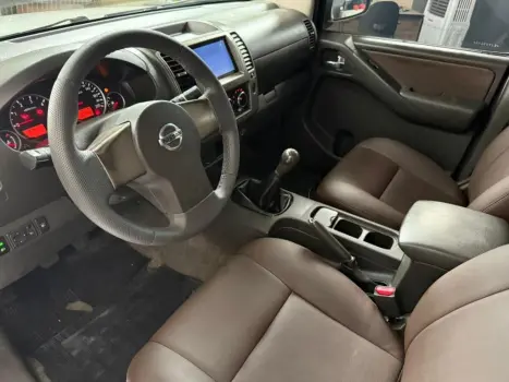 NISSAN Frontier 2.5 S TURBO DIESEL CABINE DUPLA, Foto 9