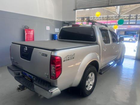 NISSAN Frontier 2.5 SE 4X4 STRIKE TURBO DIESEL CABINE DUPLA, Foto 6