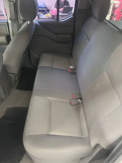 NISSAN Frontier 2.5 SE 4X4 STRIKE TURBO DIESEL CABINE DUPLA, Foto 8