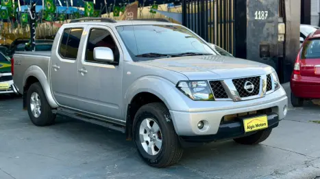 NISSAN Frontier 2.5 SE 4X4 TURBO DIESEL CABINE DUPLA, Foto 2