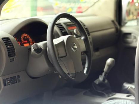 NISSAN Frontier 2.5 XE TURBO DIESEL CABINE DUPLA, Foto 4