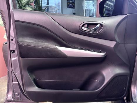 NISSAN Frontier , Foto 16