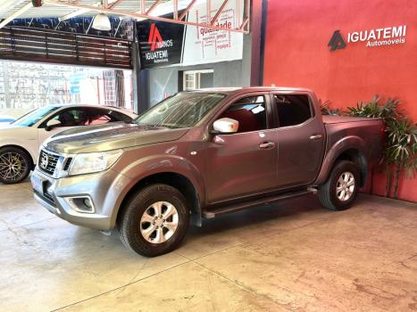 NISSAN Frontier , Foto 2