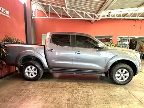 NISSAN Frontier , Foto 7