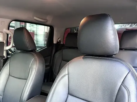 NISSAN Frontier , Foto 10