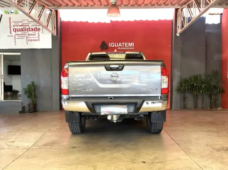 NISSAN Frontier , Foto 22