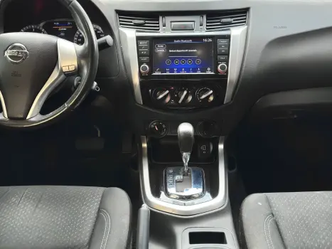 NISSAN Frontier , Foto 16