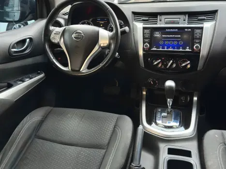 NISSAN Frontier , Foto 17