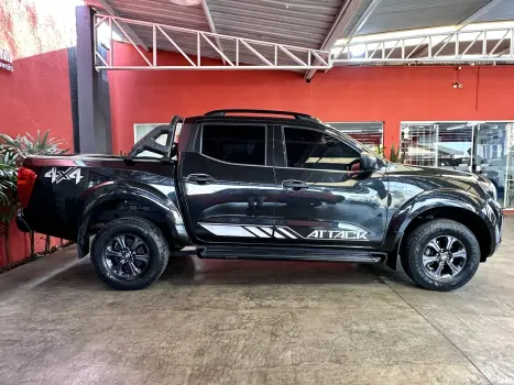 NISSAN Frontier , Foto 25