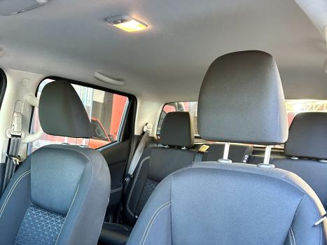 NISSAN Frontier , Foto 10