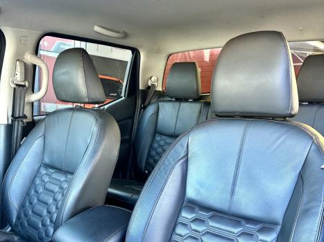 NISSAN Frontier , Foto 4