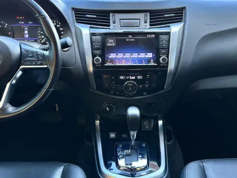 NISSAN Frontier , Foto 8