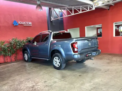 NISSAN Frontier , Foto 17