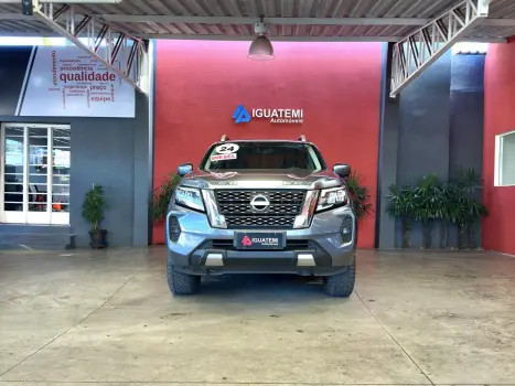 NISSAN Frontier , Foto 22