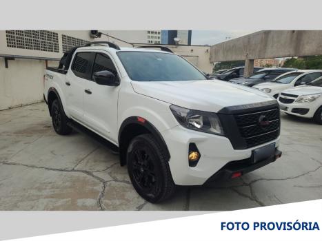 NISSAN Frontier , Foto 2