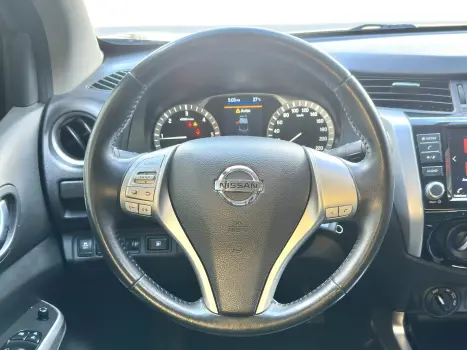 NISSAN Frontier , Foto 9