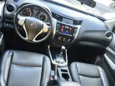 NISSAN Frontier , Foto 15