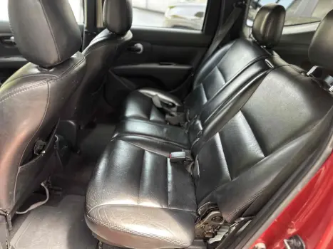 NISSAN Grand Livina 1.8 16V 4P FLEX S, Foto 7
