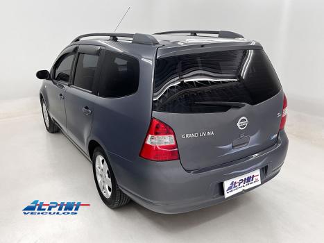 NISSAN Grand Livina , Foto 4