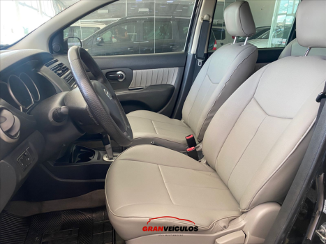 NISSAN Grand Livina 1.8 16V 4P SL FLEX AUTOM�TICO, Foto 8