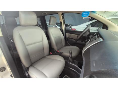 NISSAN Grand Livina 1.8 16V 4P FLEX, Foto 9