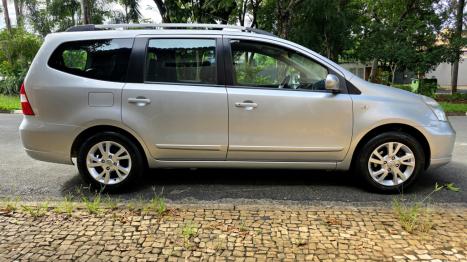 NISSAN Grand Livina 1.8 16V 4P SL FLEX AUTOM�TICO, Foto 4